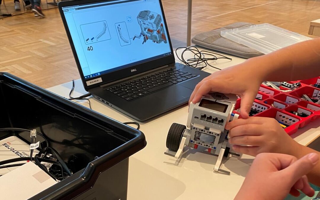 Fachliche Förderung trifft auf Robotik